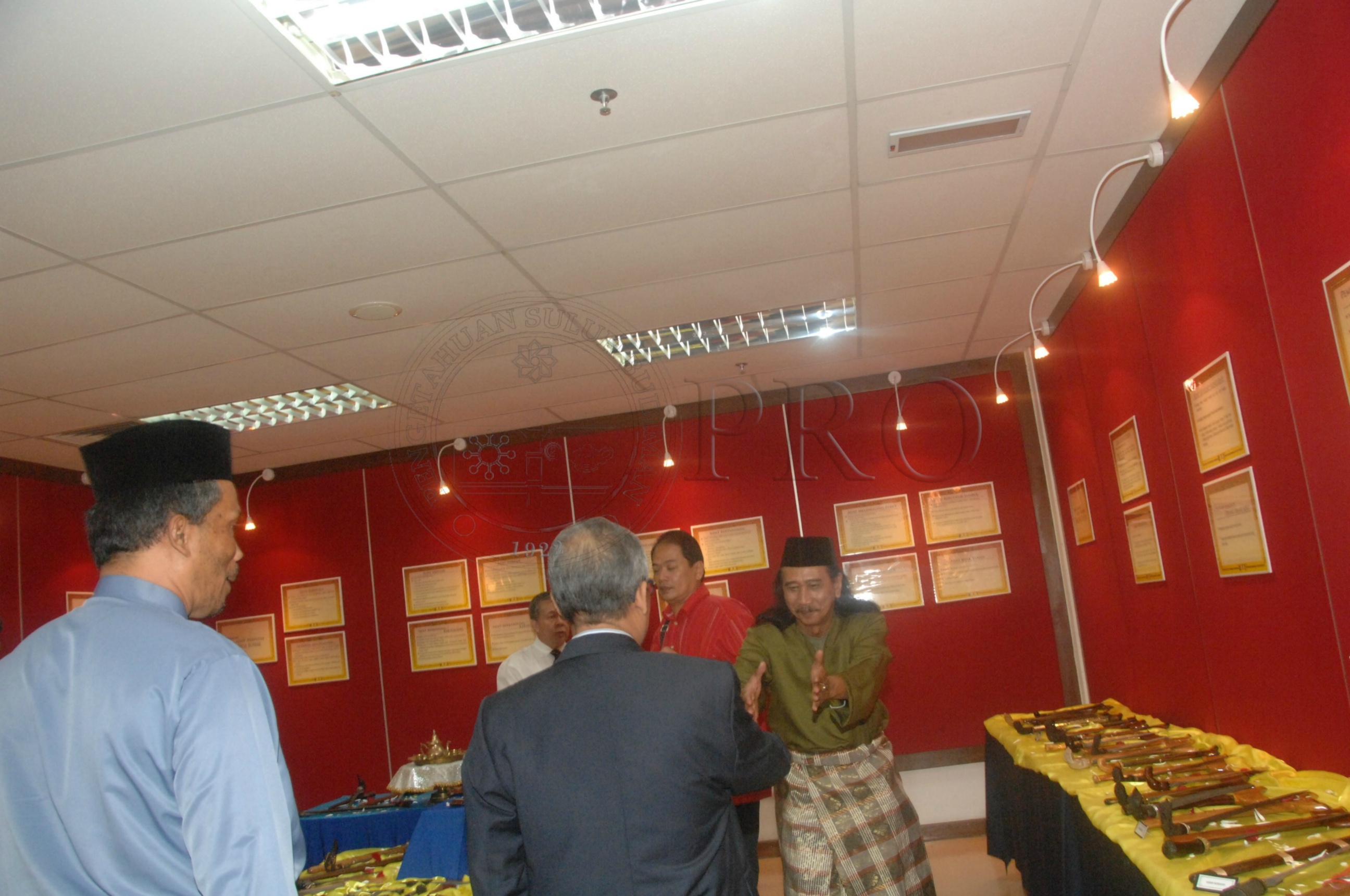 PRO 14 33 WACANA FBA 0009